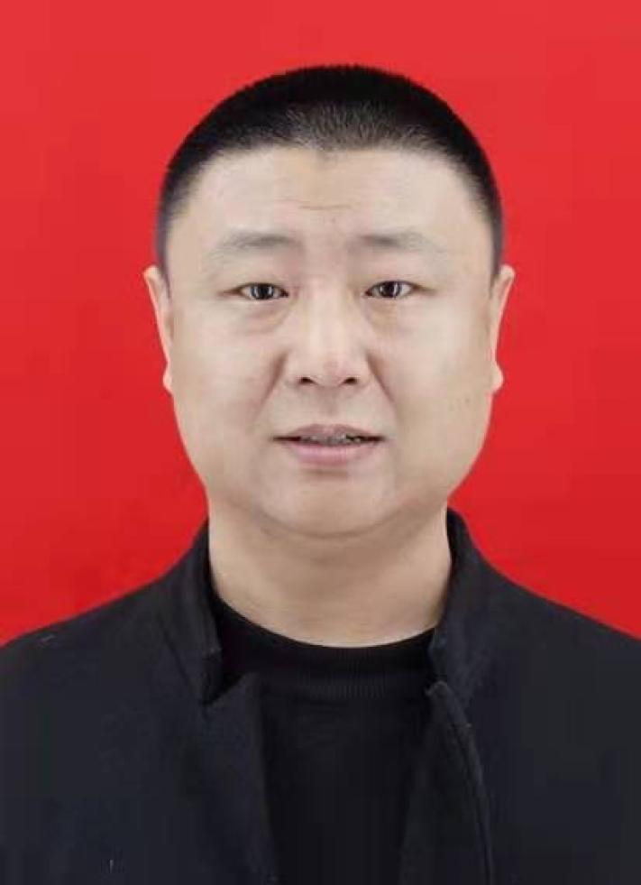 古琴教师  王磊