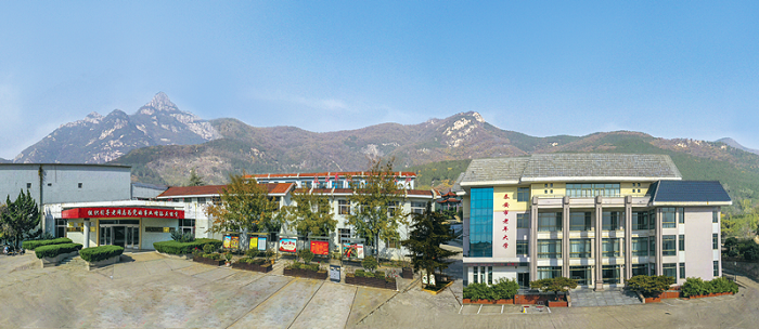 校园全景--请替换封面_副本.png